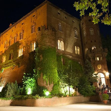 Relais Del Castello Di Oviglio Hotel Bagian luar foto