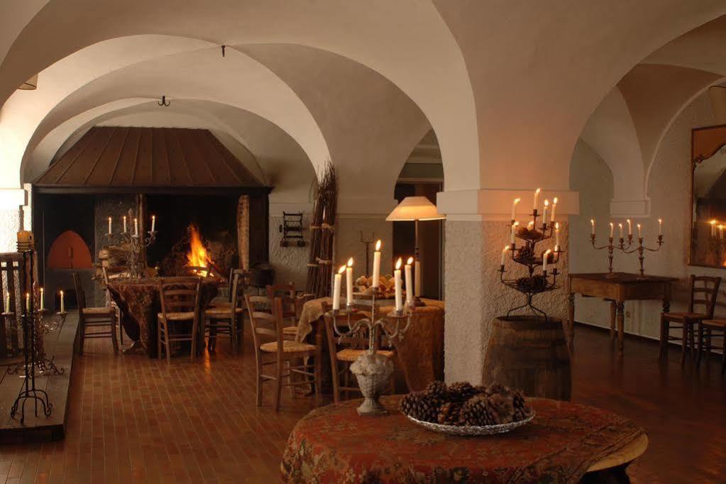 Relais Del Castello Di Oviglio Hotel Bagian luar foto