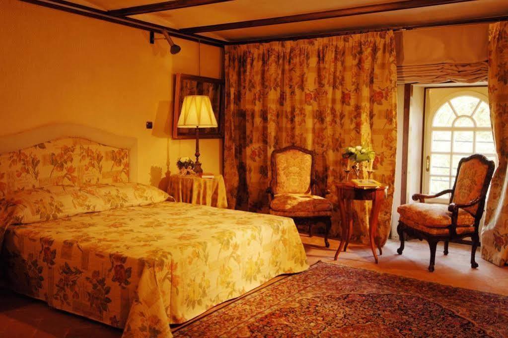Relais Del Castello Di Oviglio Hotel Bagian luar foto